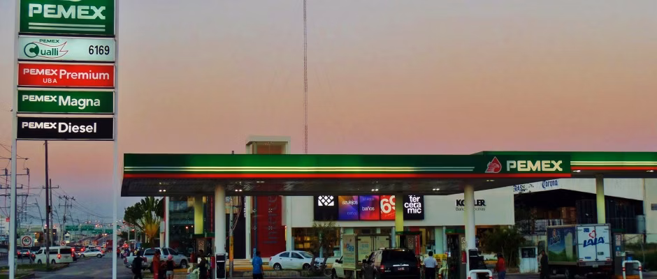 Gasolinera Moderna